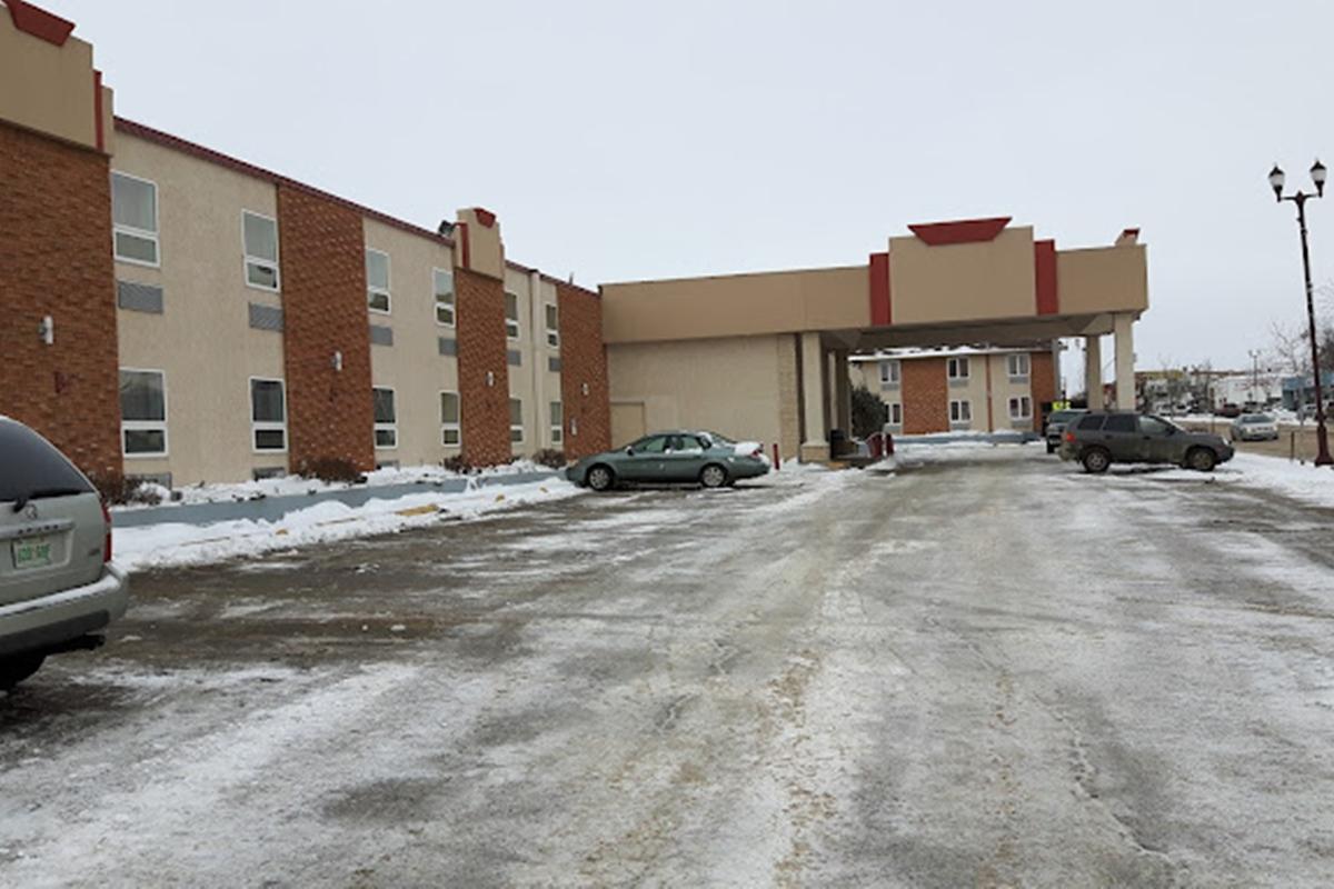 Ramada By Wyndham Yorkton Hotel Exterior photo