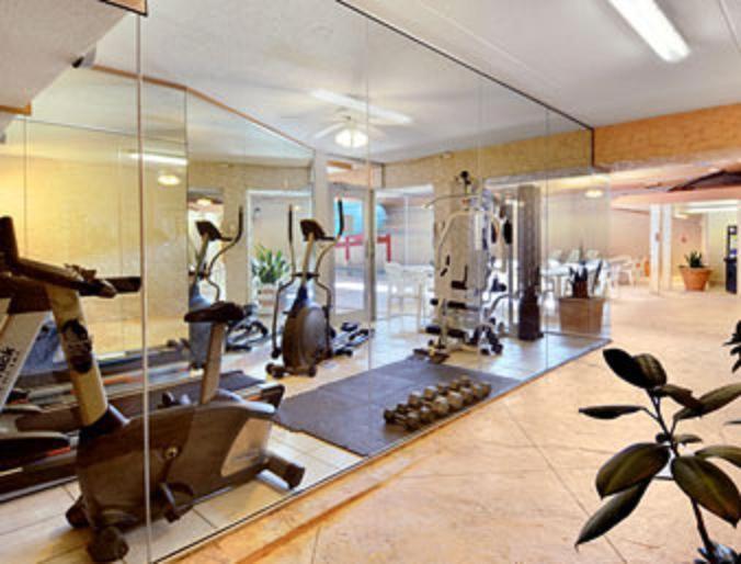 Ramada By Wyndham Yorkton Hotel Facilities photo